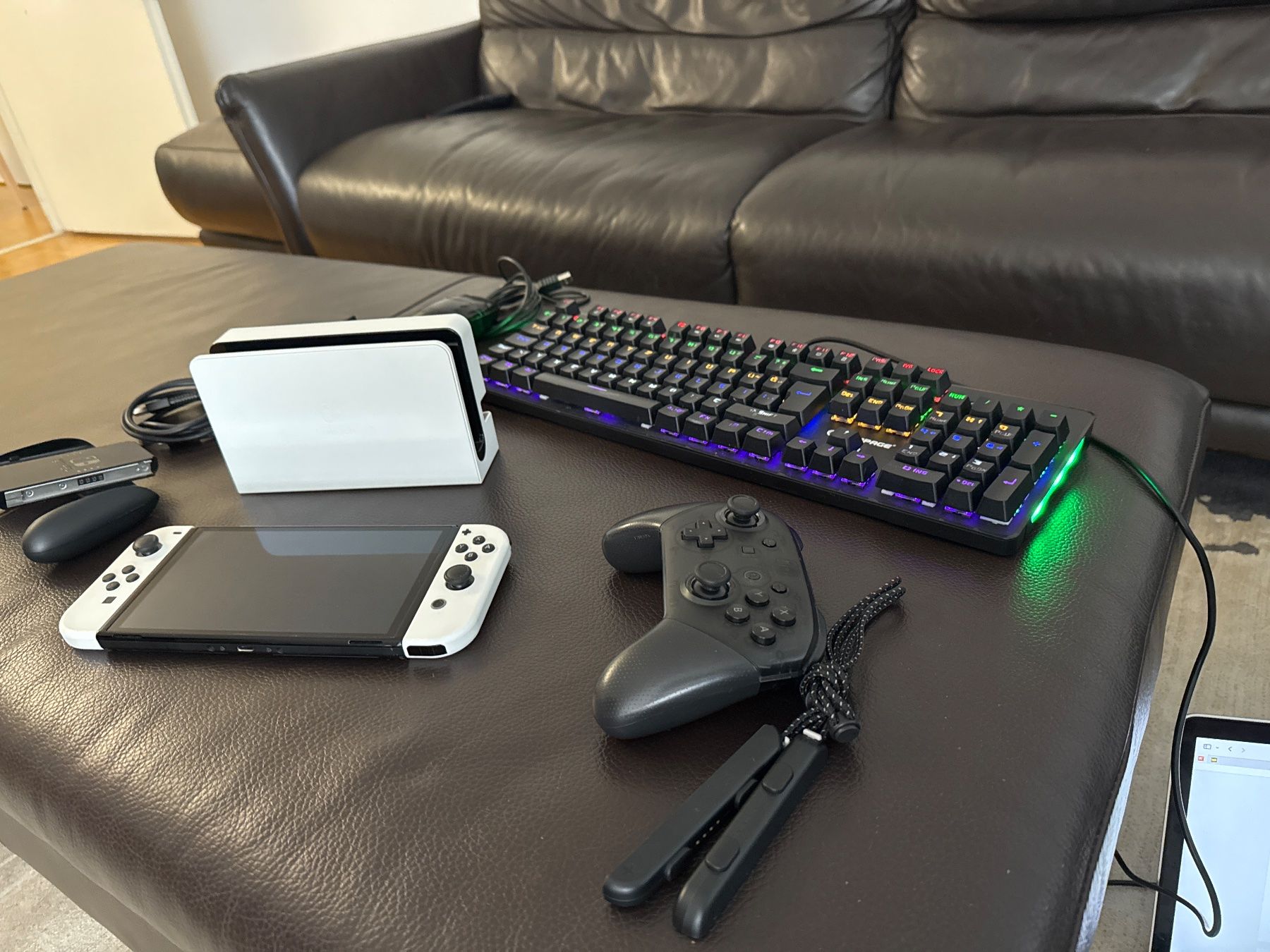 Nintendo Console: Nintendo  Switch Led – Usato da Zug venduto da Jm2005 2