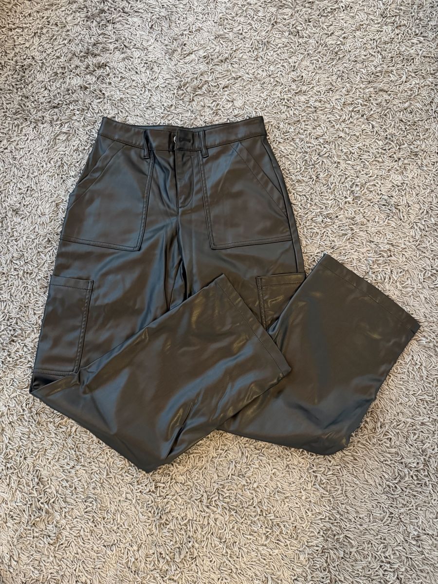 H&M Hosen: Hose schwarz mit Hosentaschen – Neu (gemäss Beschreibung) aus Frümsen von laura002 2