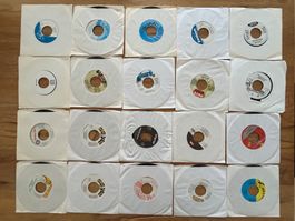 20 x 7" Dancehall / Reggae Singles - top Zustand
