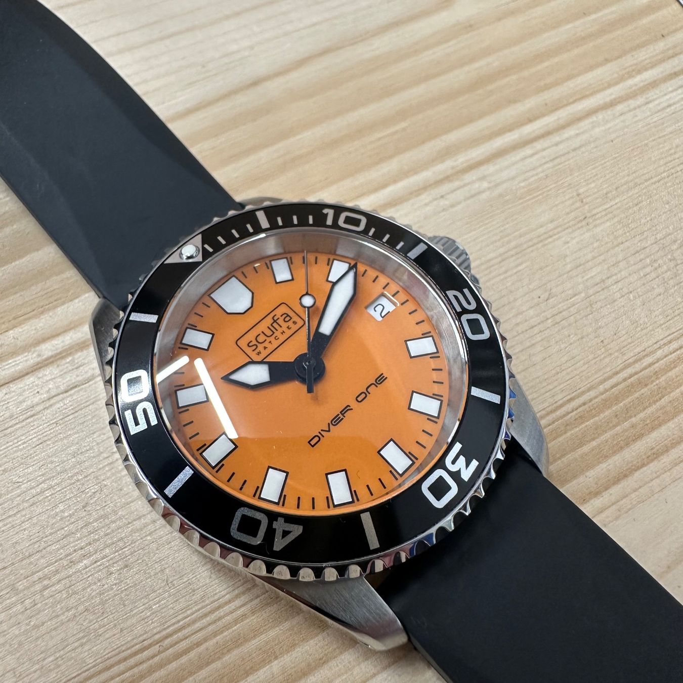 Orologi: Scurfa Diver One D1-500 Gloss Orange – Nuovo (secondo la descrizione) da St. Gallen venduto da RadiumSKX