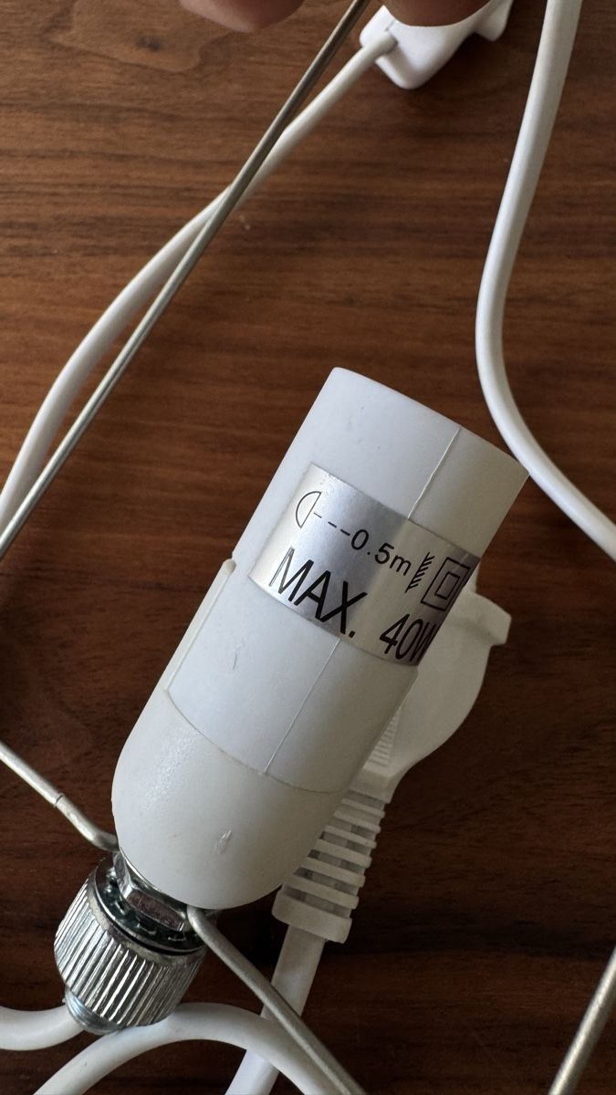 Lampen: Lampenkabel weiss mit Schalter, 40W, 230V – Gebraucht aus Zürich von Aya03 4