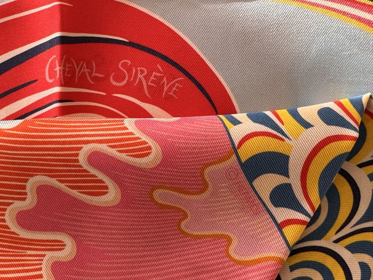 Hermès Foulard & Sciarpe: Hermès double face Cheval Sirène – Nuovo e nell'imballaggio originale da Genève venduto da Allisgood 8