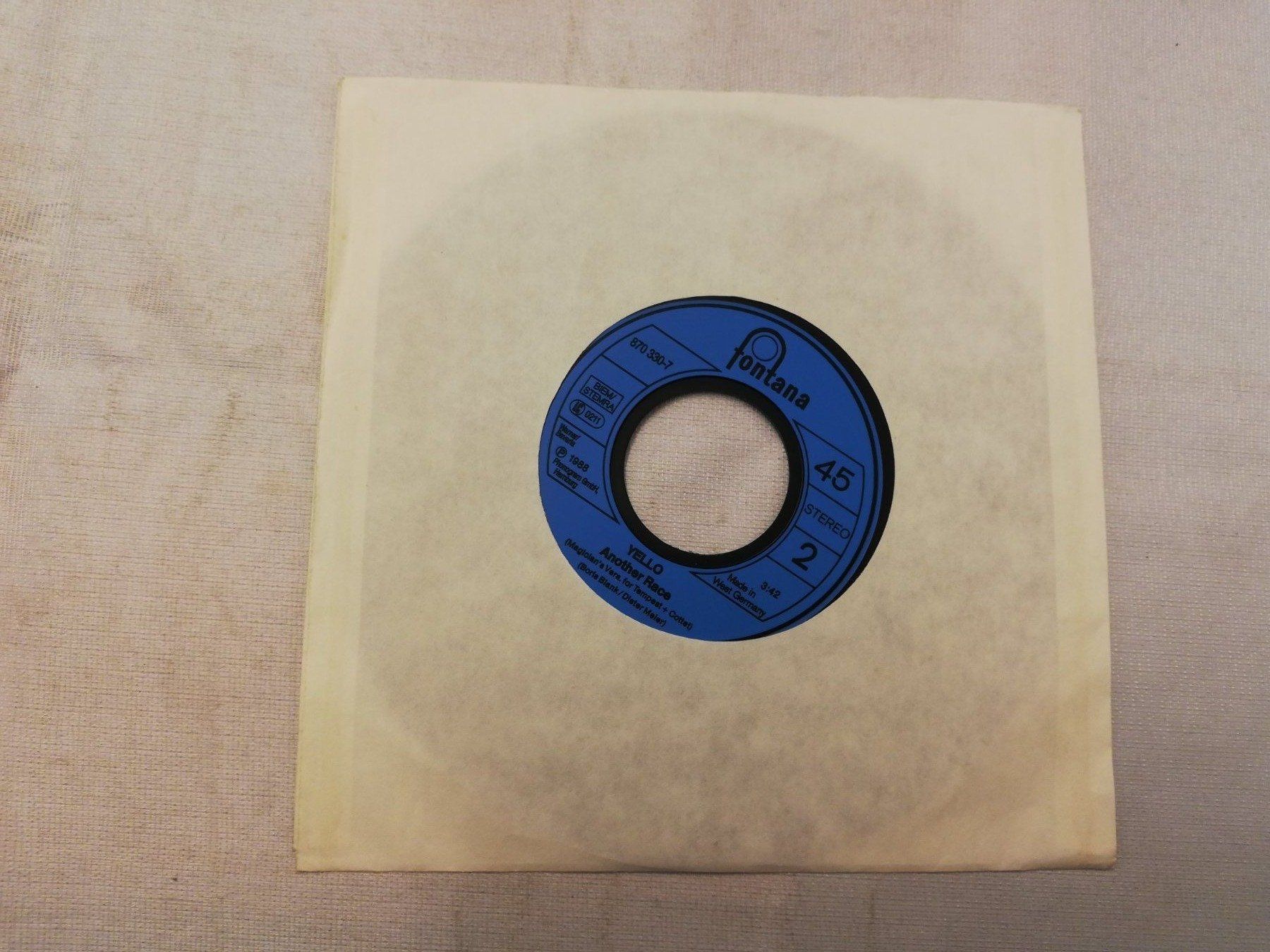 Dischi in vinile: YELLO - THE RACE (SINGLES 7") – Usato da Bern venduto da Vinylsound.ch 1