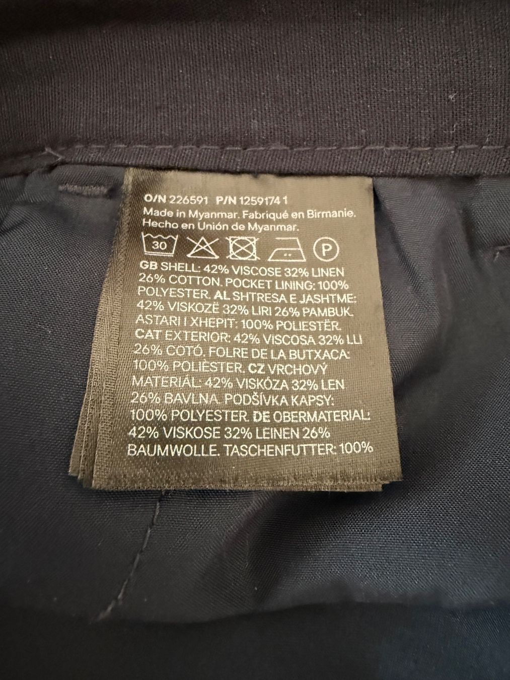 H&M Hosen: Leinenshort von H&M – Gebraucht aus Wettingen von Clodle81 1
