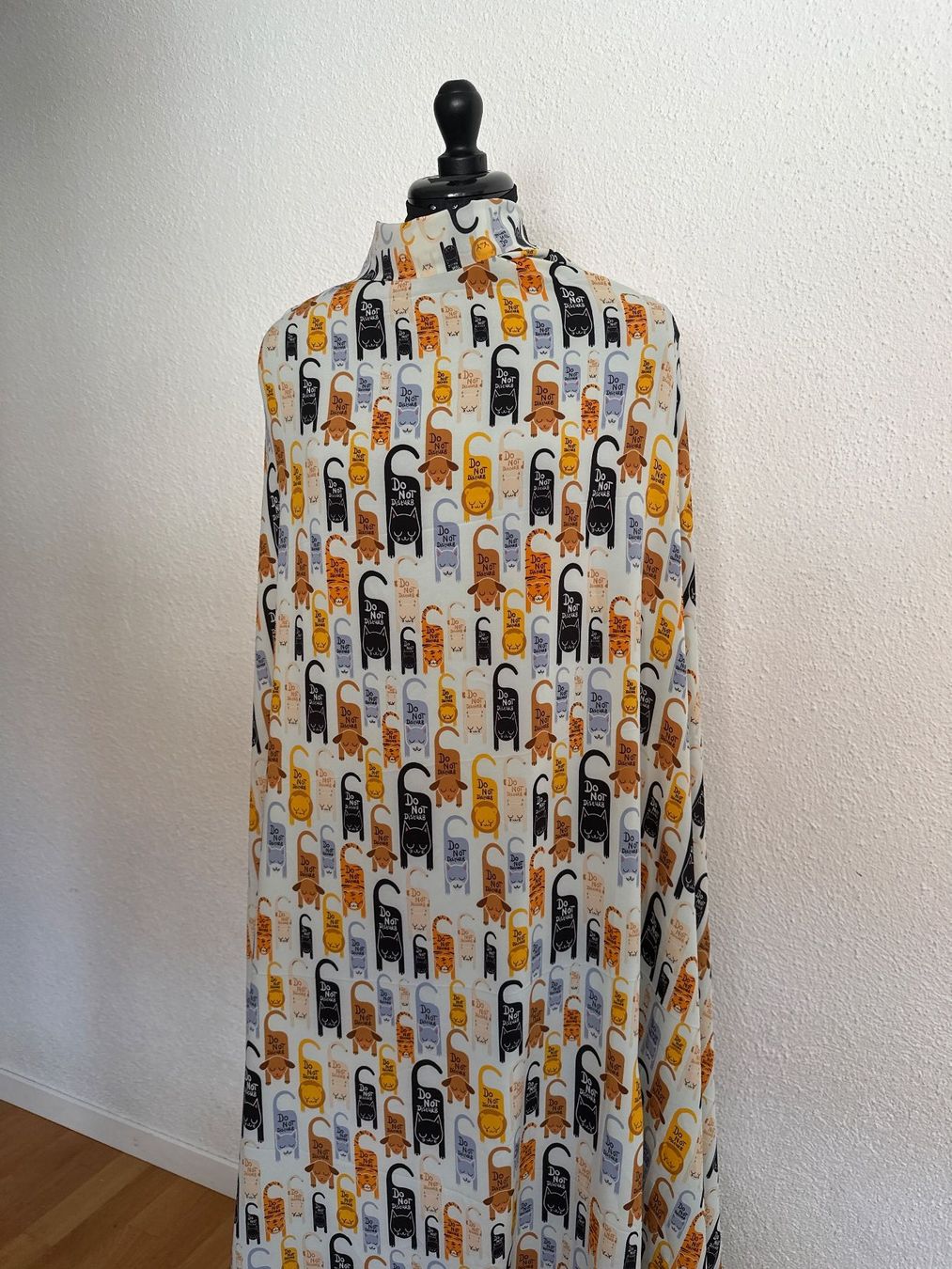 Tessuti: Chiffon Katze 1,7x1,5m – Nuovo (secondo la descrizione) da Bad Zurzach venduto da Anabenae