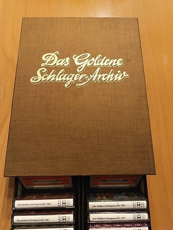 Vinyles: Das Goldene Schlager-Archiv – D'occasion à Viganello par biz_cp9h