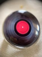 Brosche Vinyl LP Musikplatte Anstecker Pin Anstecknadel