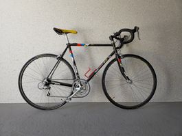 Retro-Rennrad aus Carbon