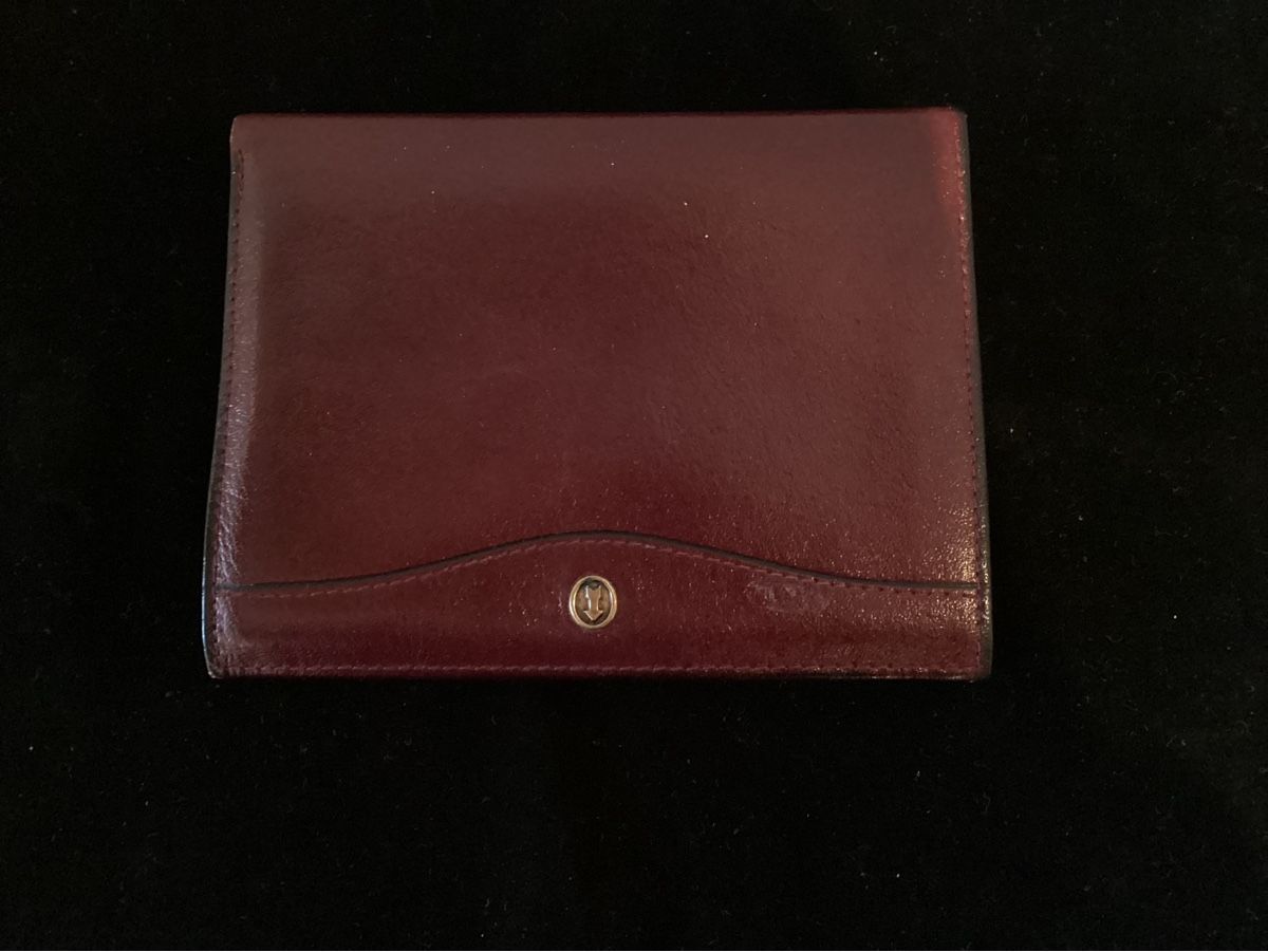 Brieftaschen: Goldpfeil, Geldbeutel  – Gebraucht aus Salenstein von Esprit57