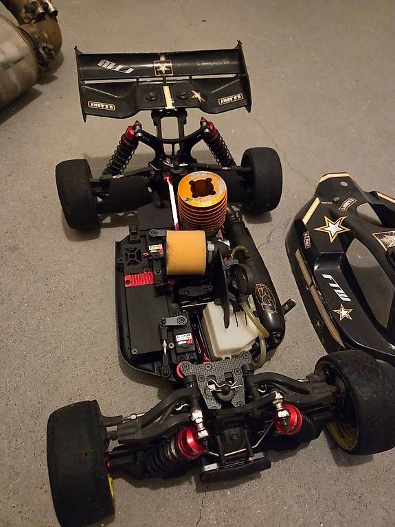 RC Modellbau: Voitures télécommandées 1/8 et 1/10 – Gebraucht aus La Croix-de-Rozon von SDI_83 4