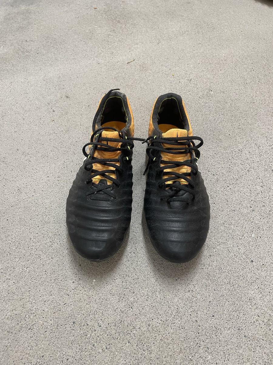 Nike Scarpe da uomo: Fussballschuhe Nike 45.5 – Nuovo (secondo la descrizione) da Sempach venduto da rap_6qkz 3