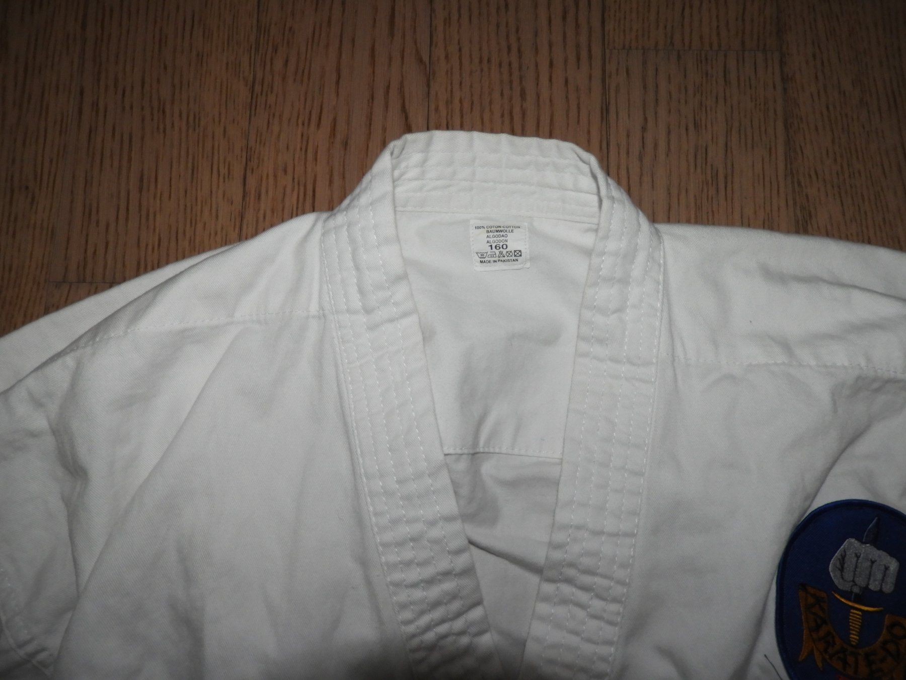 Kimonos: Karate Gi / Judo Anzug Gr. 160 – D'occasion à Hergiswil NW par Noema2006 1