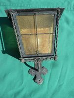 alte Wand Aussenlampe