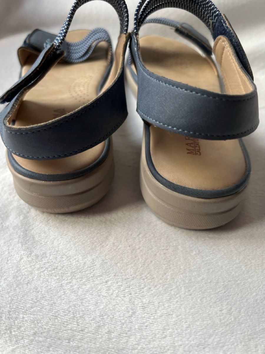 Chaussures femmes: Sandalen  – D'occasion à Mörel par Emozia 4
