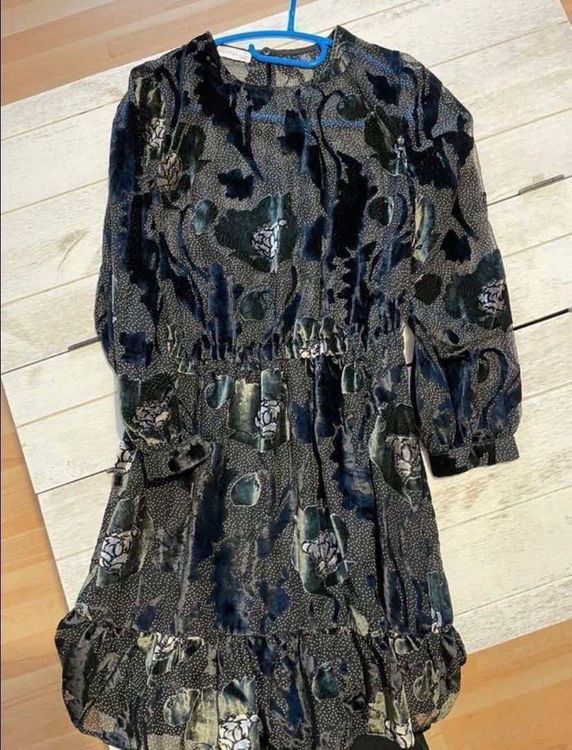 Kookai Vestiti: Robe kookai velours dévoré 36 – Usato da Küssnacht am Rigi venduto da FFKA 4