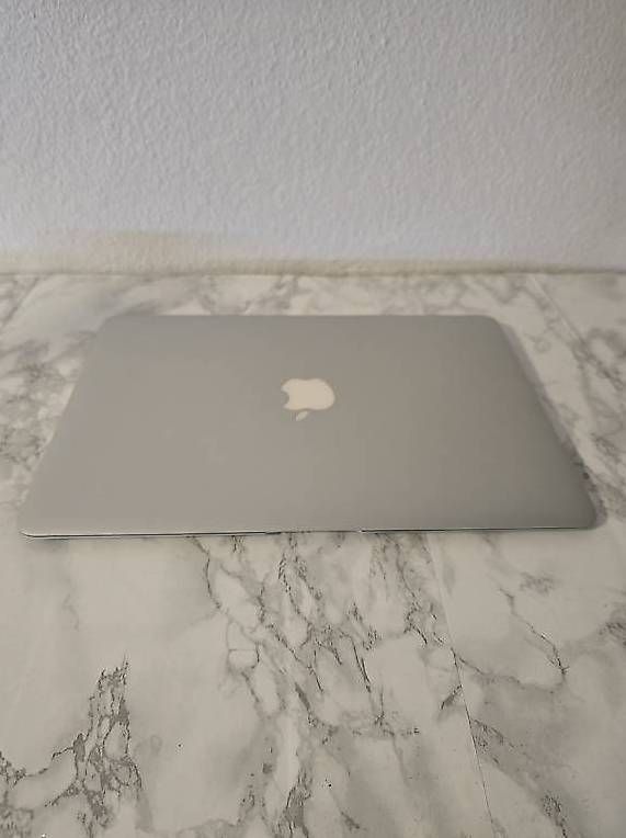 Apple Notebook: MacBook Air i5 | 4Go RAM | SSD 256Go – Usato da Renens VD venduto da MTD2211 6