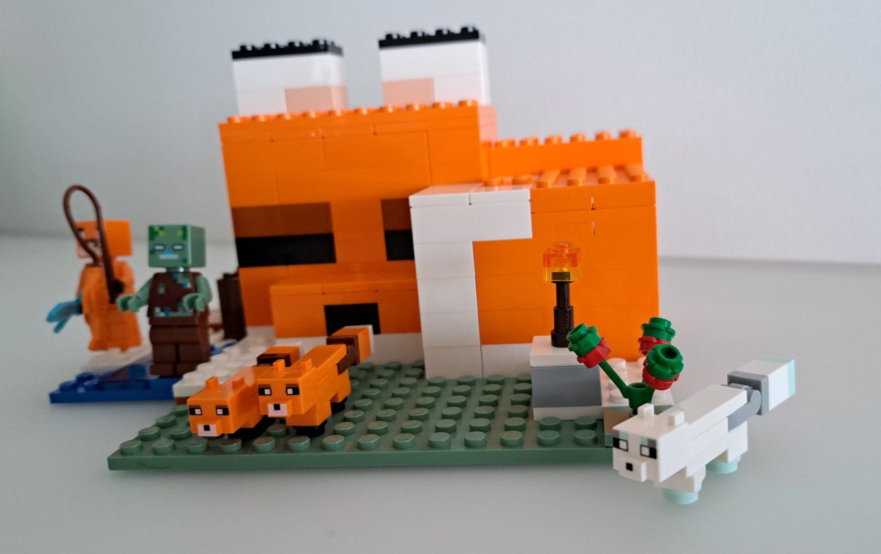 Lego Spielzeuge: LEGO 21178 MINECRAFT Die Fuchs-Lodge – Gebraucht aus Langendorf von thesi246 2