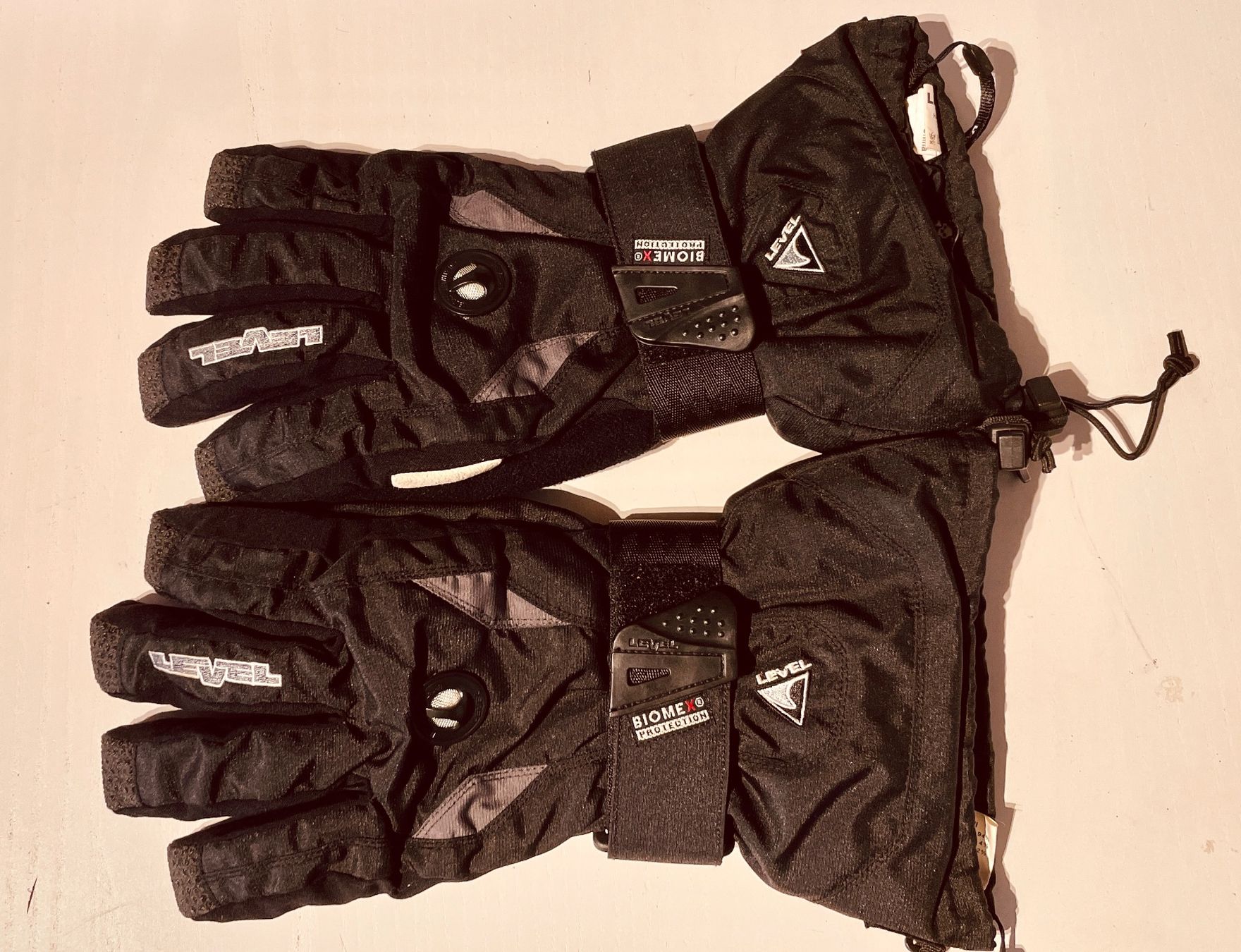 Autres accessoires hommes: Snow Board Handschuhe Ski Handschuhe – D'occasion à Thun par Stagemanager