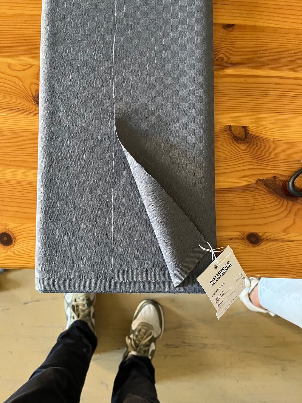 Stoffe: Stoff, Meterware, Textil, Grau, Mischgewebe, Lot – Gebraucht aus Netstal von spaltflo01 8