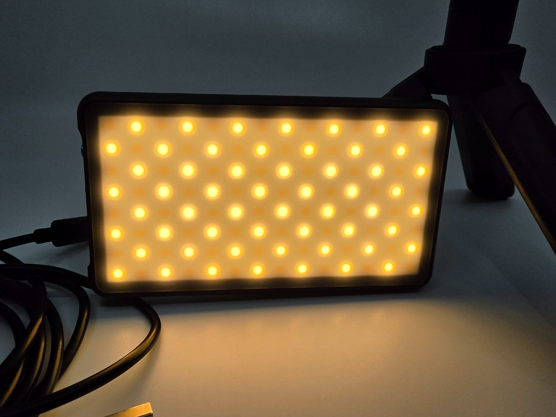 Lampen: Lume cube LC-PANEL 112 Licht mit Stativ – Gebraucht aus Ostermundigen von filewv 6