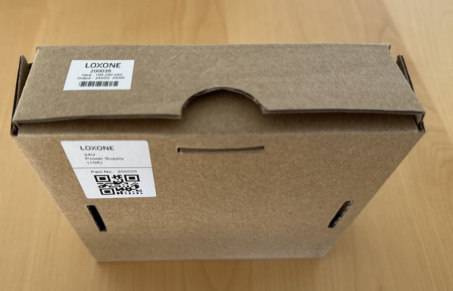 Loxone Componenti elettronici: Loxone Netzteil 24V, 10A / Art.Nr. 200035 – Nuovo e nell'imballaggio originale da Dielsdorf venduto da Empowered 1