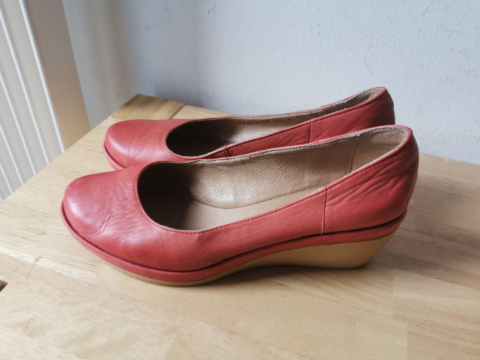Scarpe da donna: Ryłko damenschuhe 37 – Usato da Gipf-Oberfrick venduto da JVB