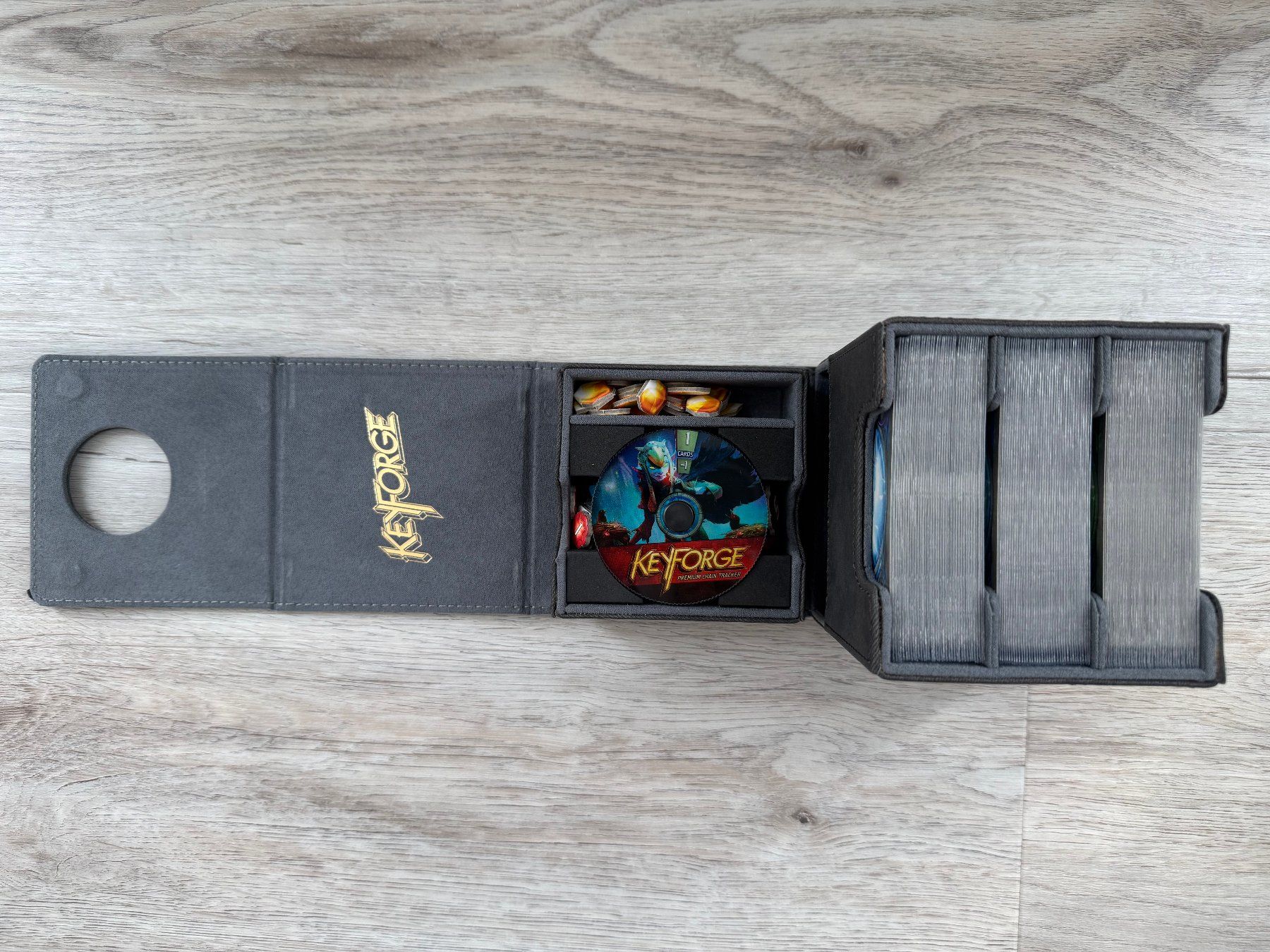Sammelbilder & Trading cards: KeyForge Sammlung – Neu (gemäss Beschreibung) aus Weinfelden von Yenaris 1