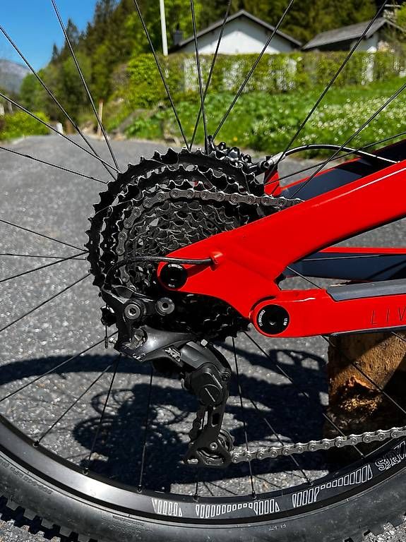 YT Vélos: YT Jeffsy CF Comp 2019 M – D'occasion à Emmetten par Vic-ky 2