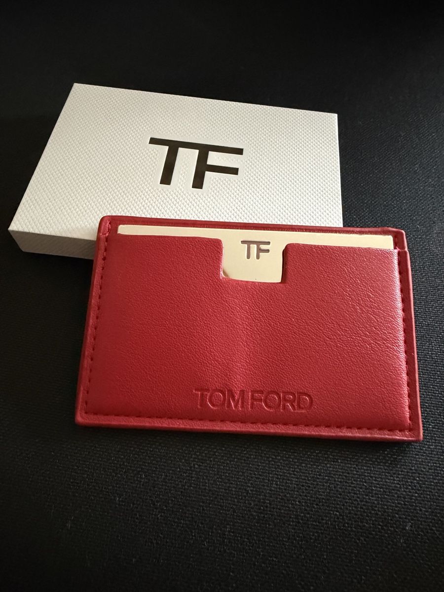 Covers & Schutzfolien: TOM FORD Leather Mirror Case-Red – Gebraucht aus Binningen von Sophiescloset 3