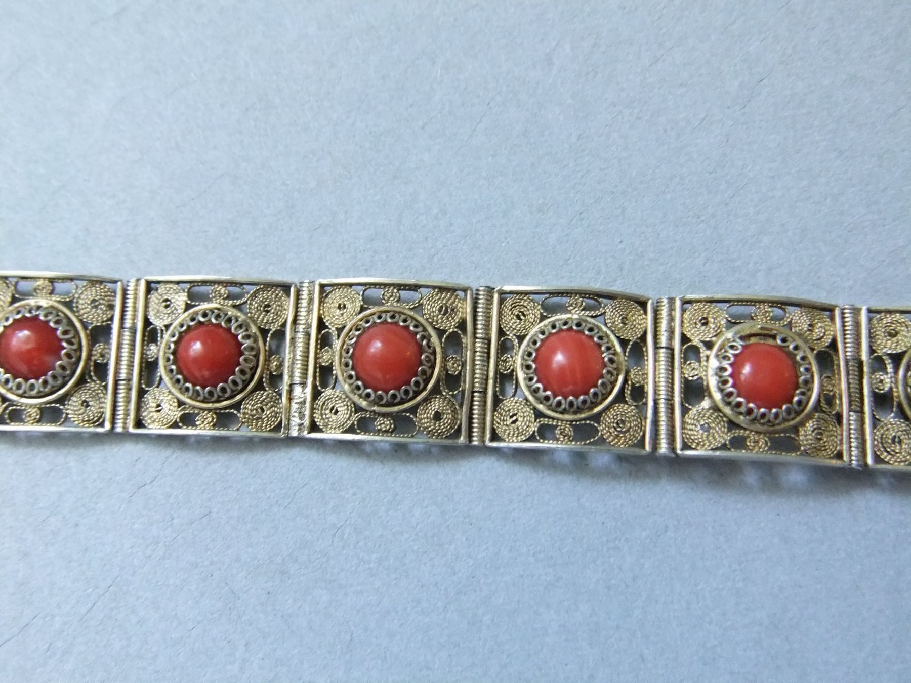 Bracciali & Braccialetti: Koralle Armband – Usato da Esslingen venduto da eintagammeer 1