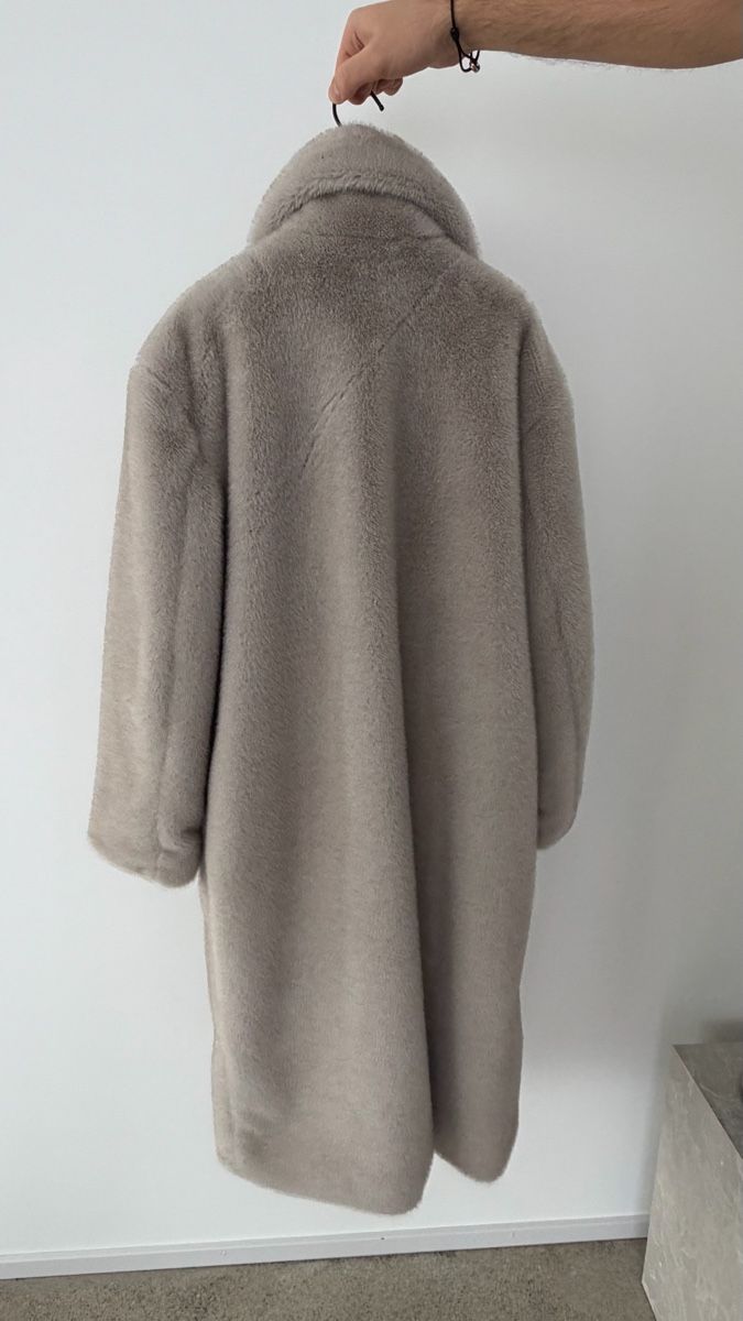 Zara Cappotti: Fellmantel (fake fur) – Nuovo (secondo la descrizione) da Birsfelden venduto da ant_ys8y 3