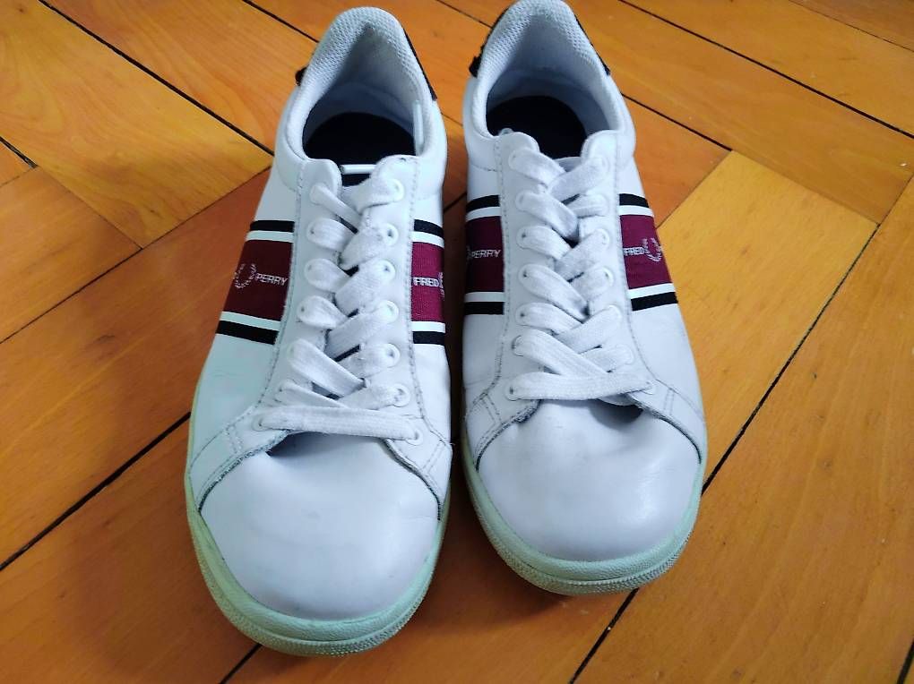 Chaussures femmes: Baskets sneakers Fred Perry 39 – D'occasion à FRIBOURG par bigpolarbears 3