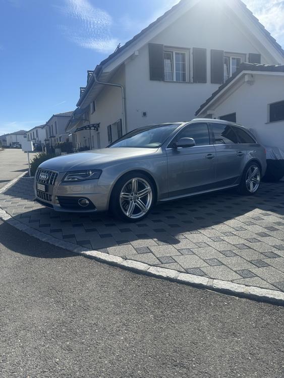 Audi S4