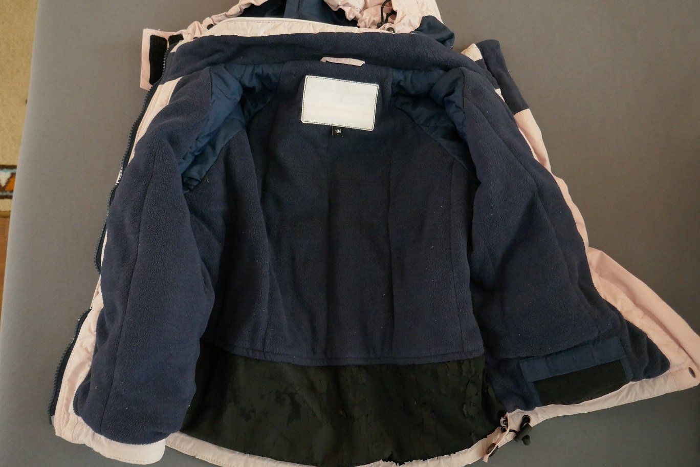 Giacche & Cappotti: Schmucke hellrosa-blaue Winterjacke, Gr. 104 – Usato da Horgen venduto da Feli39 2