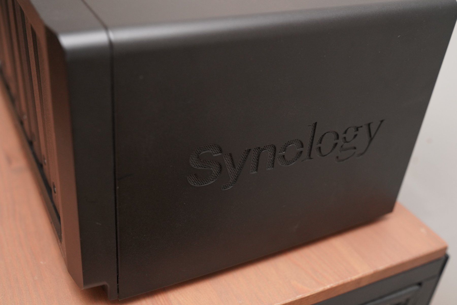 Synology Server: Synology Diskstation DS1817+ mit original 16GB RAM – Gebraucht aus Zürich von Lock5151 2