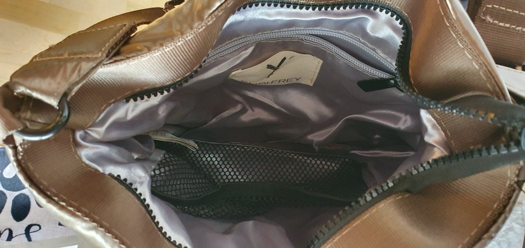 Suri Frey Taschen für Damen: Suri Frey Handtasche Umhängetasche Bronze – Neu (gemäss Beschreibung) aus Hittnau von Gamoe 2
