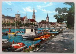 Zürich - Blick auf Limmat und Stadthausquai