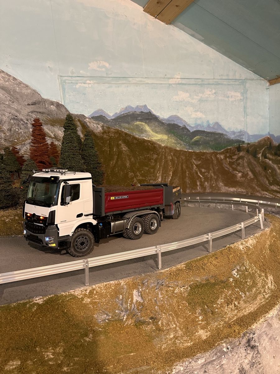 Modellismo RC: Lesu 6x6 basculant 3 coter  – Usato da Pringy venduto da mat_j2qm 2