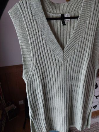 H&M Strick Weste Grösse XS aber oversize! Pastellgrün