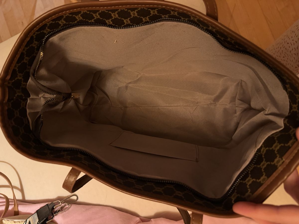 Borse da donna: Tasche – Nuovo (secondo la descrizione) da Pfäffikon ZH venduto da JanineZ98 1