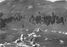 Stoos (SZ) – Luftaufnahme vom Flugzeug G