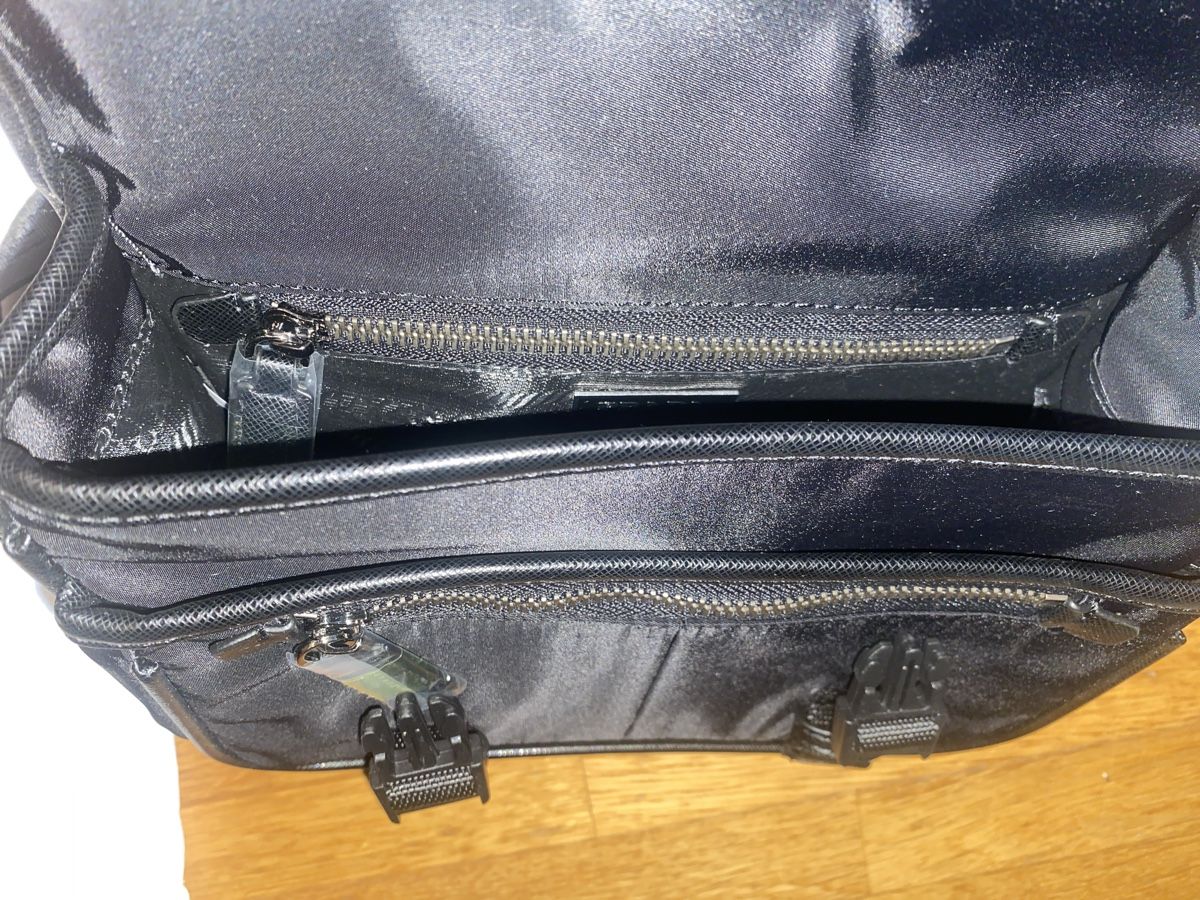 Sacs: Neue Fake Prada Tasche – Neuf avec emballage d'origine à Wettingen par vpr_9gz6 2