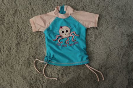 UV-Badeshirt Gr. 68 - neuwertig