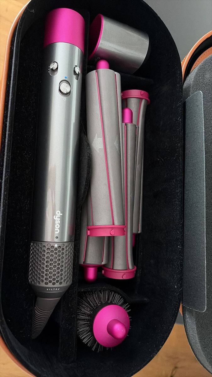 Dyson Asciugacapelli: Dyson Haartrockner  – Usato da Allschwil venduto da Figidindia 1