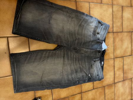 Short W32 posé à plas 42