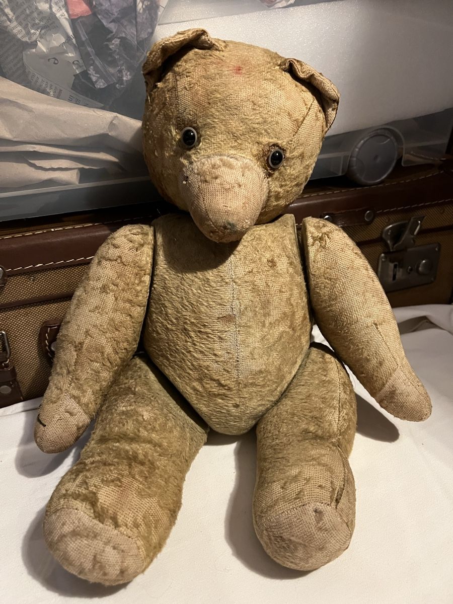 Steiff Bambole: Ein sehr alter Teddybär aus Stroh – Usato da Bern venduto da zanie