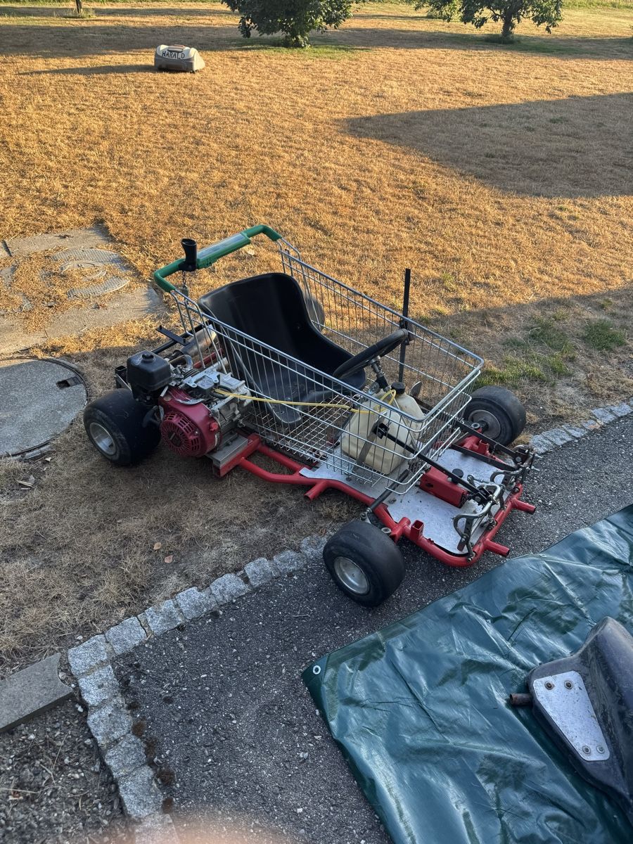 Swiss Hutless Karts: Go-Kart – Defekt aus Winistorf von serviettli