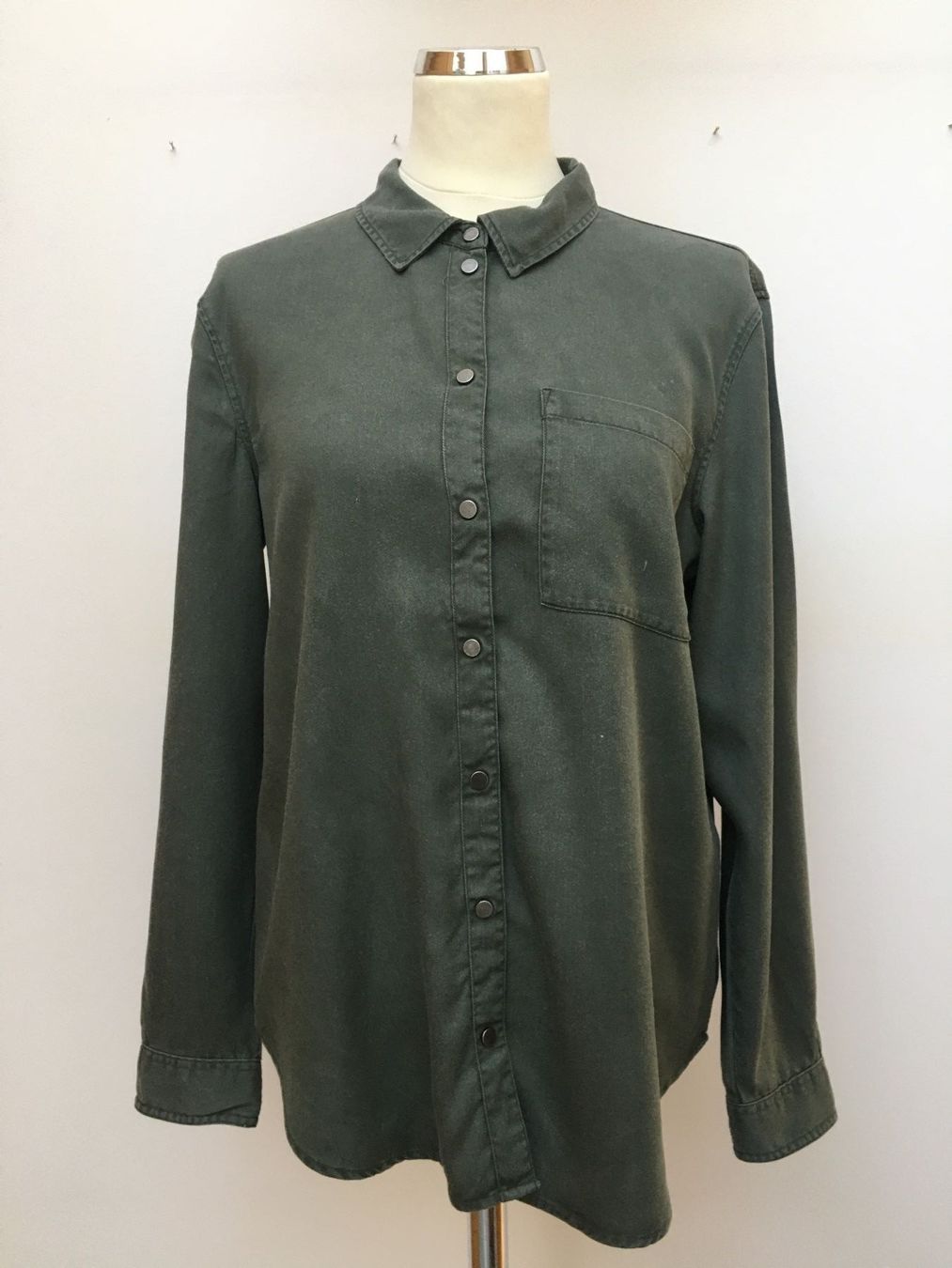 Camicette: Hemd / Bluse / Oliv / Grün / S / 36 – Usato da Zürich venduto da laudomai
