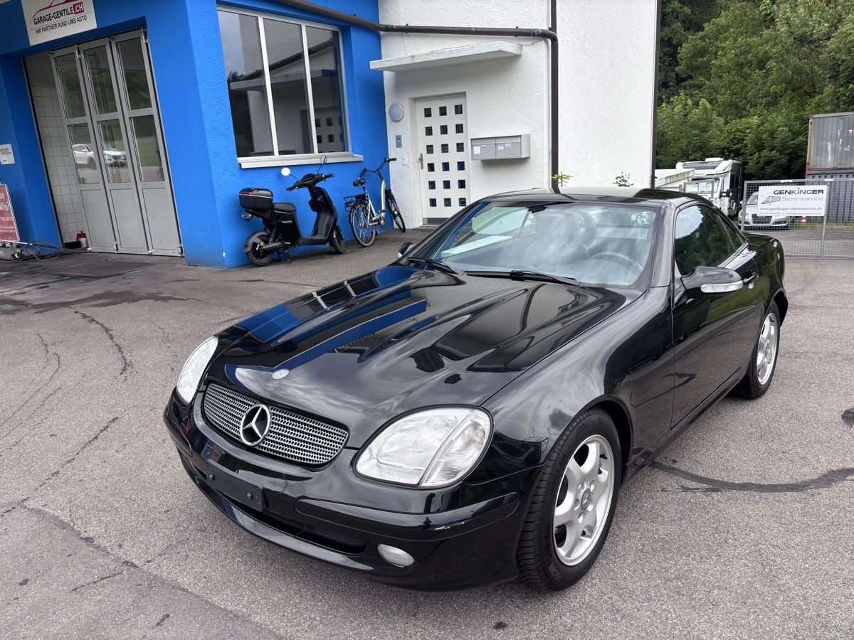 Mercedes-Benz Automobili: Mercedes SLK 200 Kompressor  – Usato da Stallikon venduto da kun_5bbm