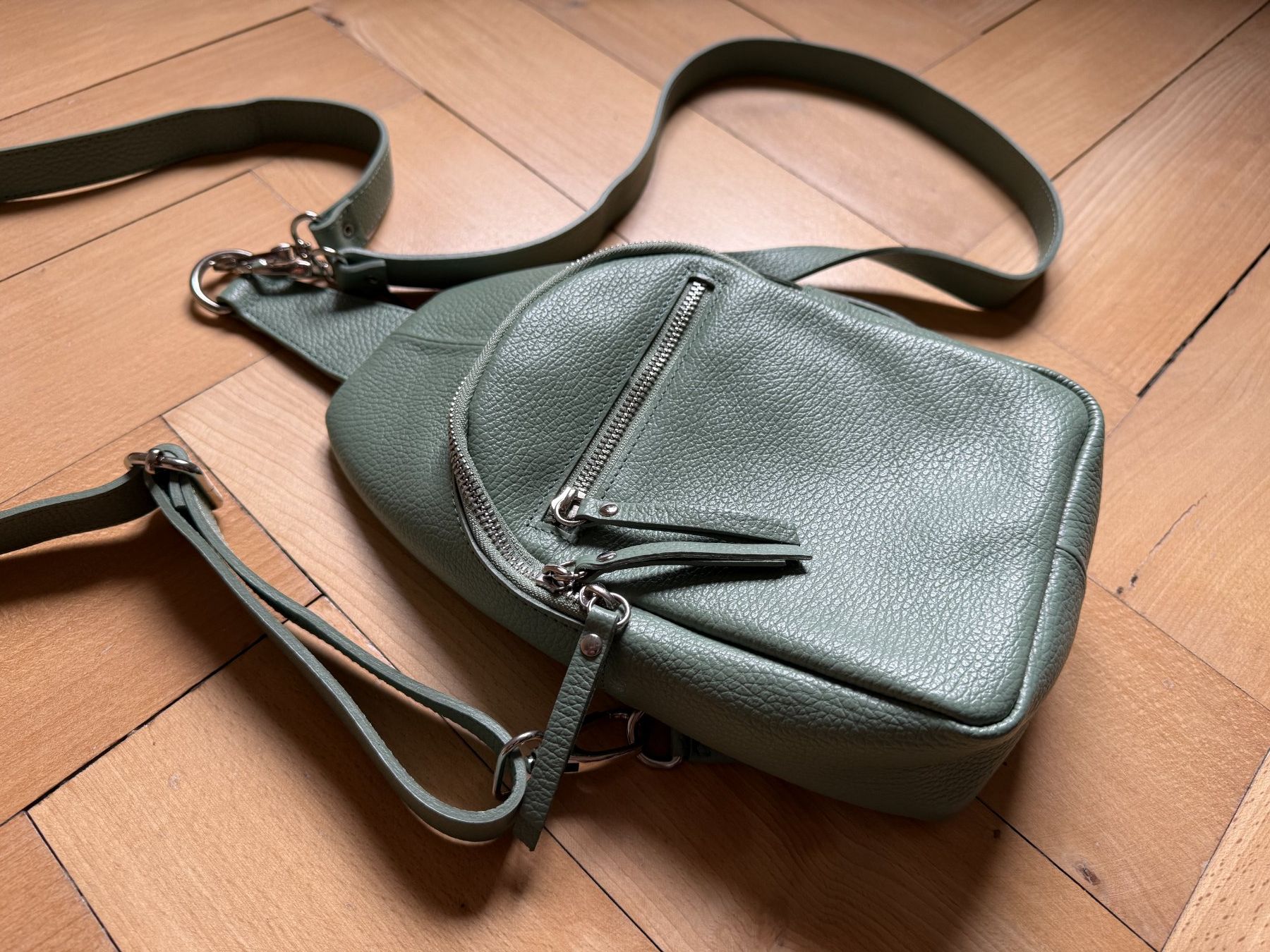 Zaini: Leder Rucksack mintfarben klein – Usato da Zürich venduto da Diazaio 1